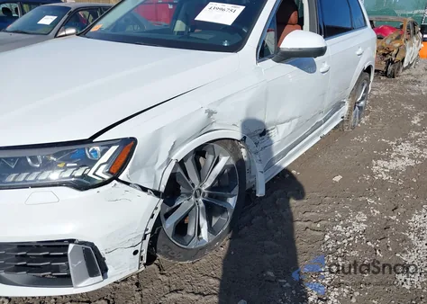 2020 Audi Q7 Prestige 55 Tfsi Quattro Tiptronic из США, поврежденный, VIN WA1VXAF78LD007992